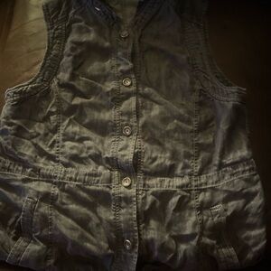 Cute vest tank top shirt